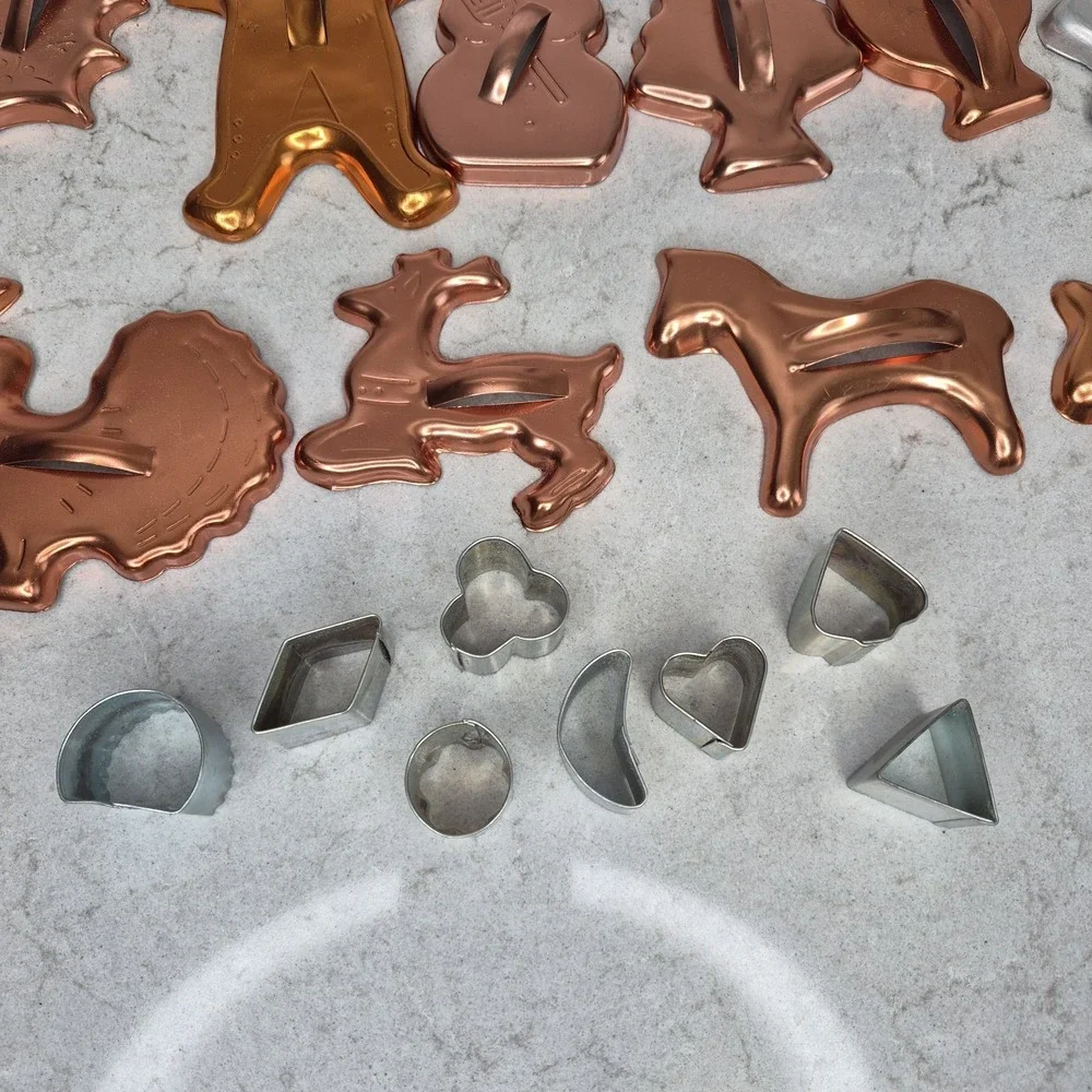 Vintage Metal‎ Cookie Cutter Lot Of  34